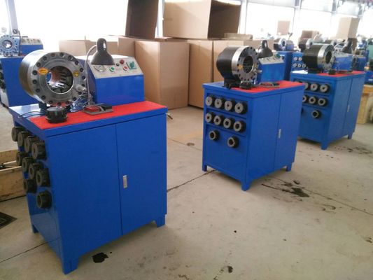 2 İnç 4SH 51BY Fren Hattı Sıkma Makinesi Yüksek Basınç Dikey Kauçuk Hortum Sıkma Makinesi