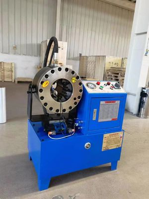 1-90mm Crimping Range 220V/240V/380V/415V 3KW/4KW Voltaj / Güç 2 Serbest Döşek Destek ile Hidrolik hortum Crimping Makinesi