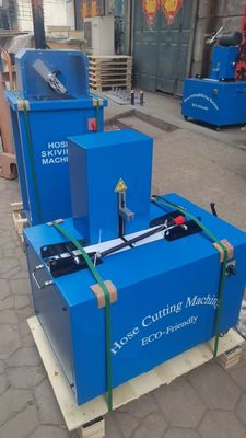 Elektrikli Kauçuk hortum kesme makinesi ve 4 katmanlı ve gelişmiş düğme kontrolü ile kaydırma makinesi 2 inç 6-51mm Mavi