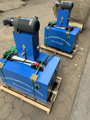 Tozsuz Kauçuk hortum kesme makinesi ve 4 katmanlı ve gelişmiş düğme kontrolü ile kaydırma makinesi 2 inç 6-51mm Mavi