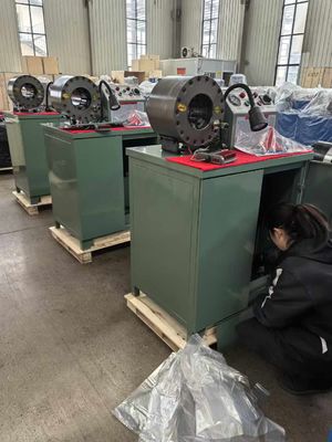 6-51mm Kompakt Yapı Hidrolik hortum boru kırpma makinesi 10 Dies Hortum kırpma makinesi / Hortum kırpıcı