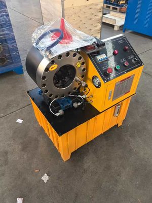 İyi bir fiyat. Sarı Renkli DX68 Finn Power Hose Crimper 600T Büyük Güçlü Yüksek Doğruluk çevrimiçi