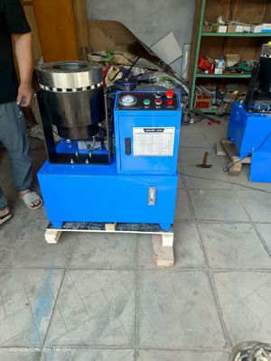 İyi bir fiyat. Elektrikli boru kırpma makinesi 220V/380V 1000psi 1/4-2 inç borular için çevrimiçi