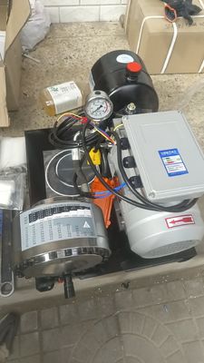 İyi bir fiyat. 2.2 KW Motor 220V Hidrolik hortum kırpma makinesi 6-25mm hortumlar için 1 inç kırpma aralığı ile çevrimiçi