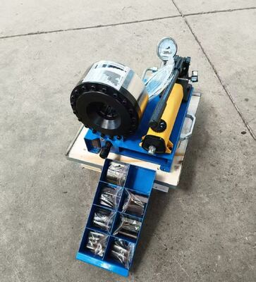 1 inç El Hidrolik hortum Crimping Makine 6mm'den 25mm'ye kadar Voltaj olmadan 7 ölçekli Hidrolik Uygulamalar için Çeşitli Basınç Müşteri talebi olarak 31.5 MpA'dan 60 Mpa'ya kadar