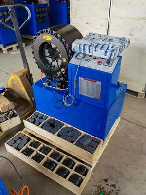 İyi bir fiyat. 4 İnç Endüstriyel Örgülü Hortum Sıkma Makinesi 3kw Kompakt Yapı çevrimiçi