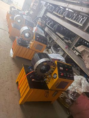 İyi bir fiyat. Boru Montaj Presleme için 31.5Mpa Yüksek Basınçlı Hortum Crimper 380V DX68 çevrimiçi