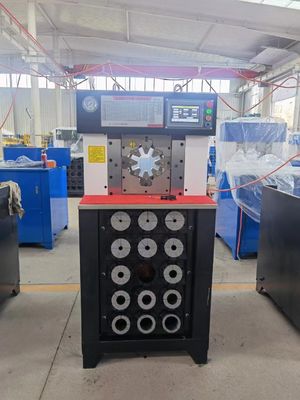 İyi bir fiyat. Kırma aralığı 6-76mm Süper ince 3 inç Ağırlık 1250 kg Ve 15 Set Dies AC Hose Kırma Makinesi çevrimiçi