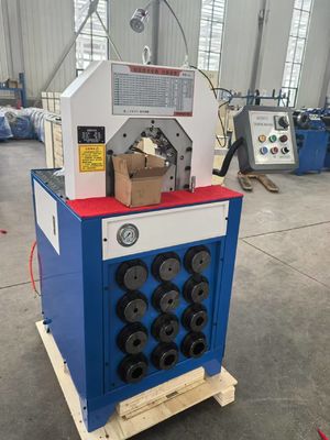 2 Inch Button Control Systerm 5.5kw/7.5kw Hızlı Değişim Kalıpları Aletlerle 300 Parça/Saat Hidrolik hortum kırpma makinesi