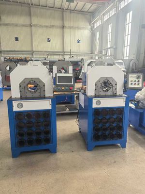2&3 Inch Button Control Systerm 5.5kw/7.5kw Hızlı Değişim Kalıpları Aletleri ile 300 Parça/Saat Hidrolik hortum kırpma makinesi