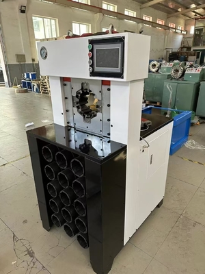 İyi bir fiyat. 3 İnç Hidrolik Hortum Sıkma Makinesi 15 Kalıp 6-76mm PLC Kontrollü çevrimiçi