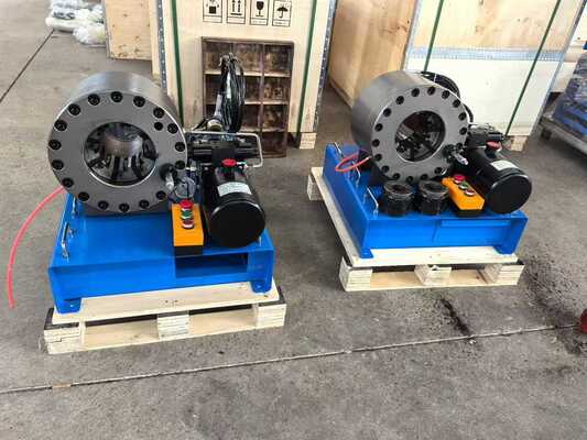 İyi bir fiyat. 12v/24v taşınabilir hidrolik hortum kırpma makinesi 3.6KW motor gücü ile 10 set ölçek ve araba yükleme kullanımı için 0.01 mm doğruluk çevrimiçi