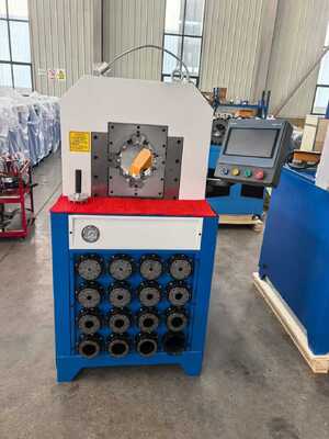 İyi bir fiyat. PLC Kontrol Sistemi 5.5kw/7.5kw Hidrolik Hortum Sıkma Makinesi, 300 Adet/H Verimlilik ve Hızlı Kalıp Değiştirme Özellikli çevrimiçi