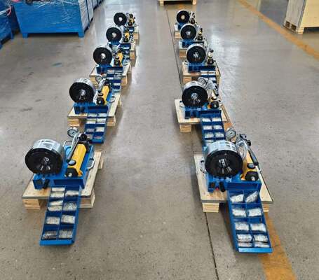 İyi bir fiyat. 1 inç El Hidrolik hortum Crimping Makine 6mm'den 25mm'ye kadar Voltaj olmadan 7 ölçekli Hidrolik Uygulamalar için Çeşitli Basınç Müşteri talebi olarak 31.5 MpA'dan 60 Mpa'ya kadar online